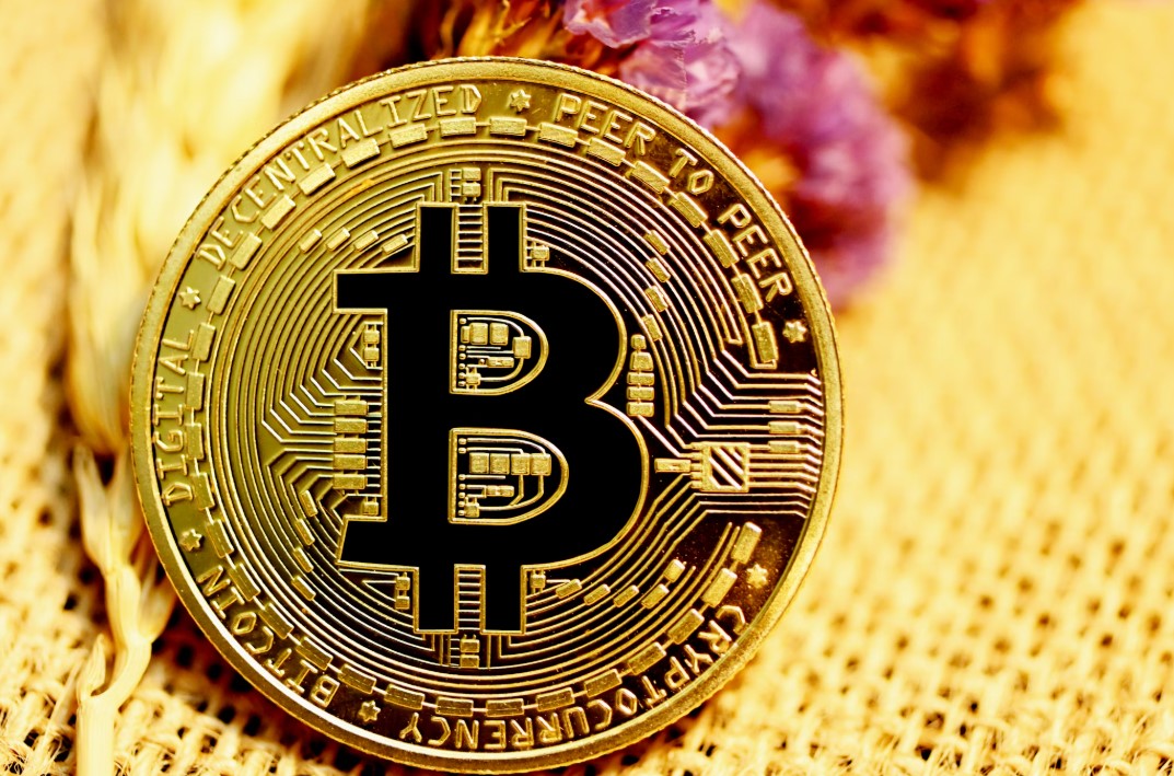 биткоин