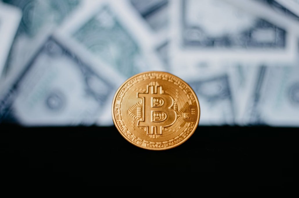 биткоин