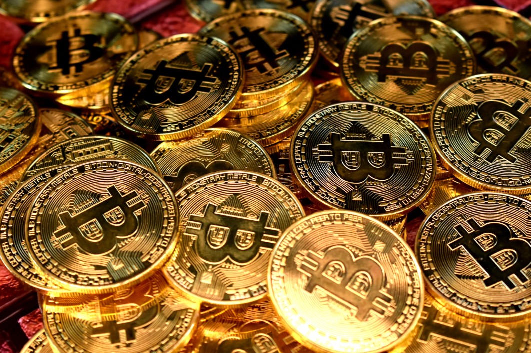 биткоин