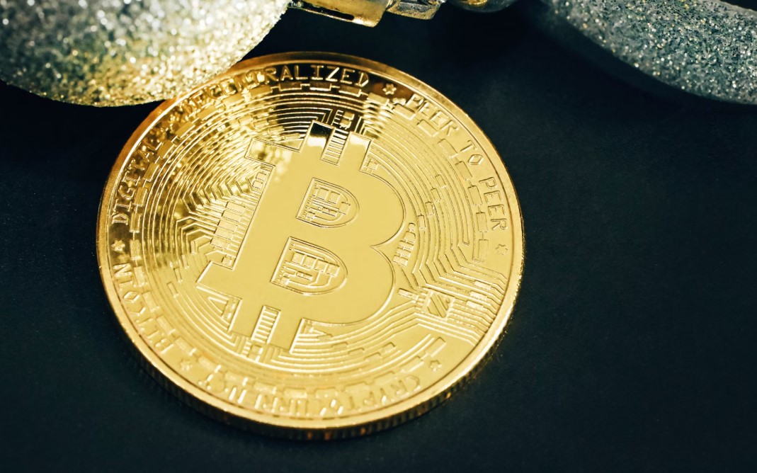 биткоин